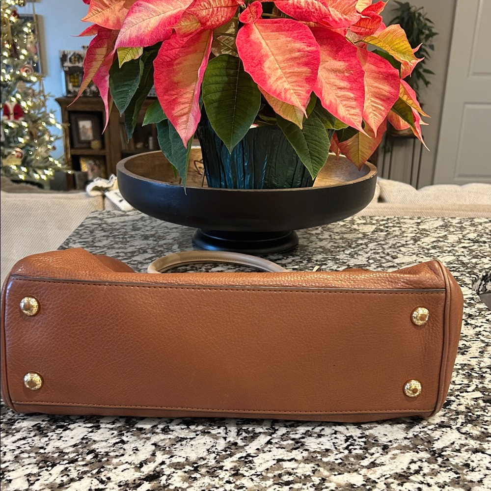 Michael Kors Tan and Cream Purse/Tote Early 2000s Vintage - Picture 4 of 12